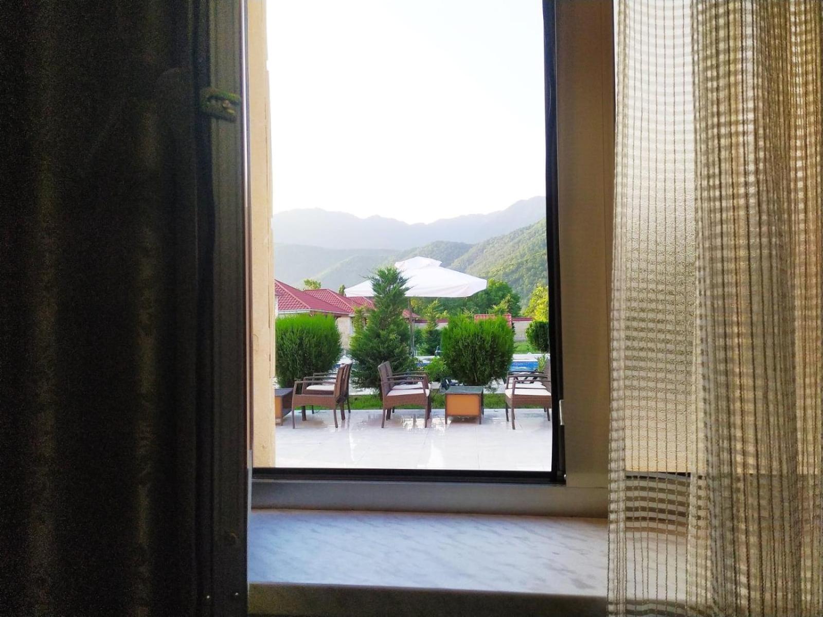 Gabala Bliss Inn Hotel And Restaurant Bagian luar foto