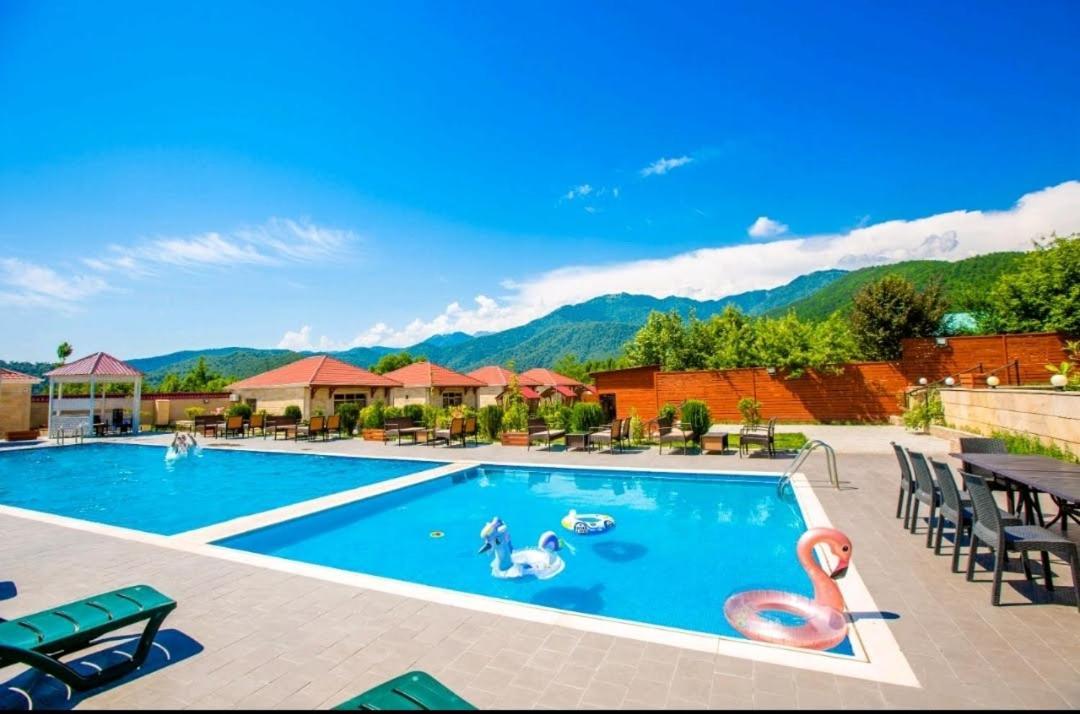 Gabala Bliss Inn Hotel And Restaurant Bagian luar foto