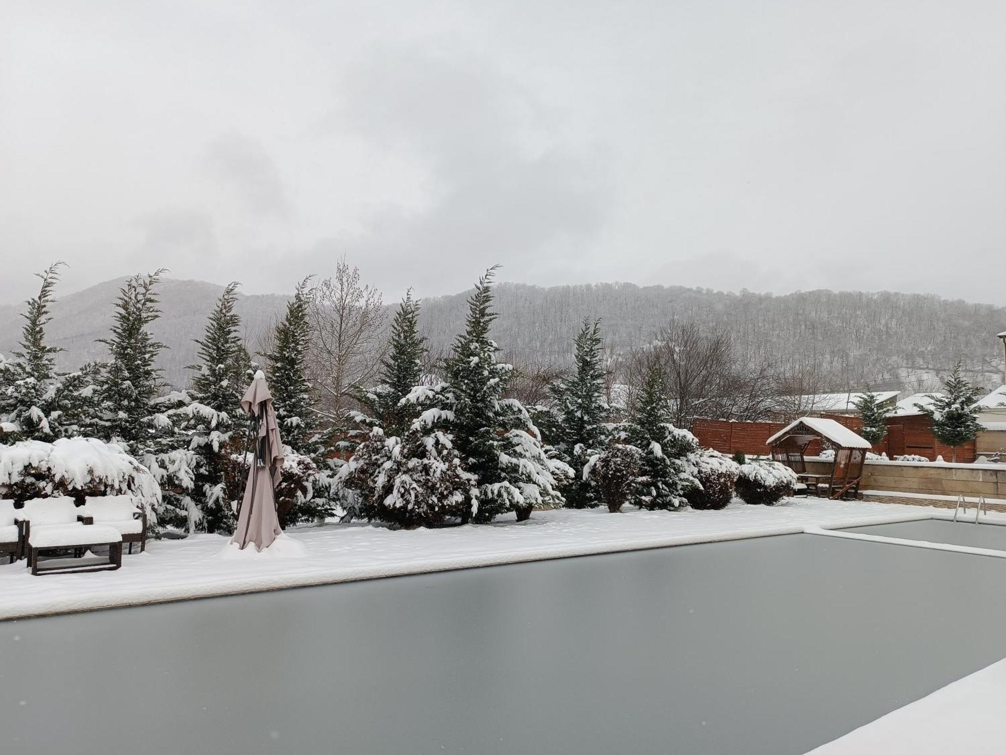 Gabala Bliss Inn Hotel And Restaurant Bagian luar foto